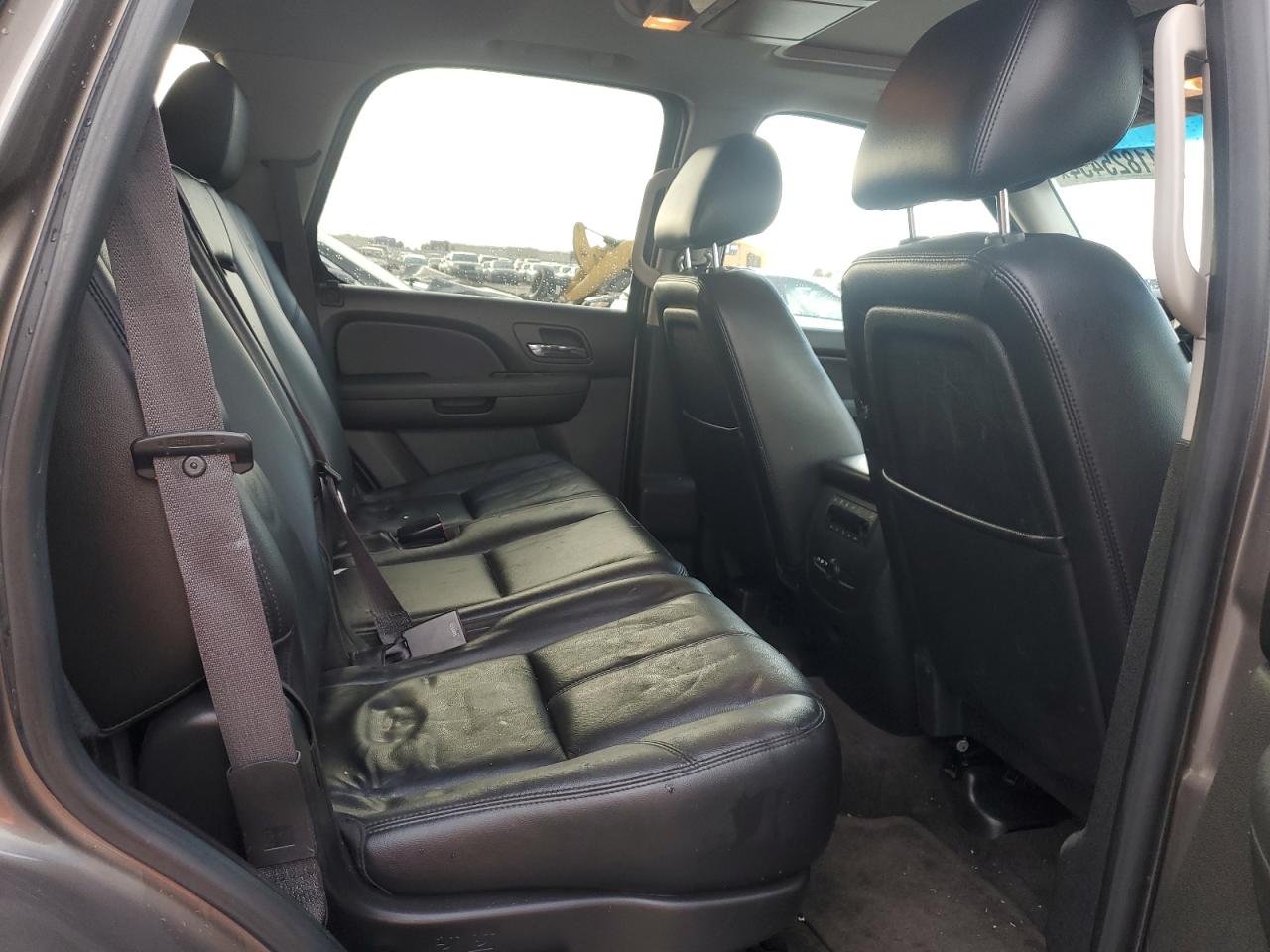 1GNSCBE06CR162016 2012 Chevrolet Tahoe C1500 Lt