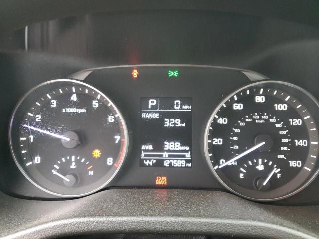 2018 HYUNDAI ELANTRA SE 5NPD74LF7JH296692