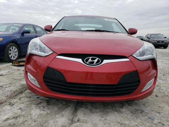 2017 Hyundai Veloster VIN: KMHTC6AD2HU317500 Lot: 42575624