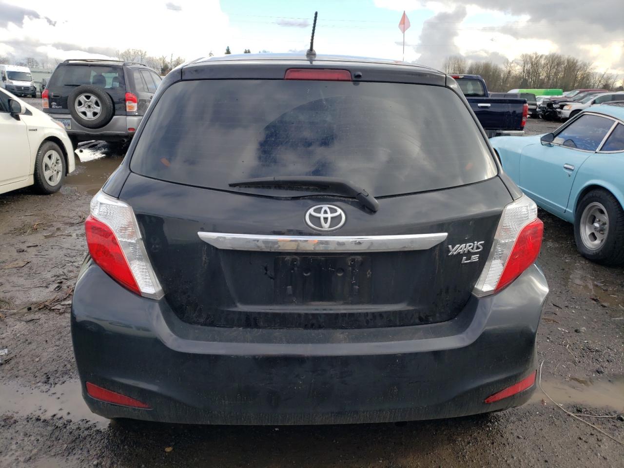 JTDKTUD39DD560559 2013 Toyota Yaris