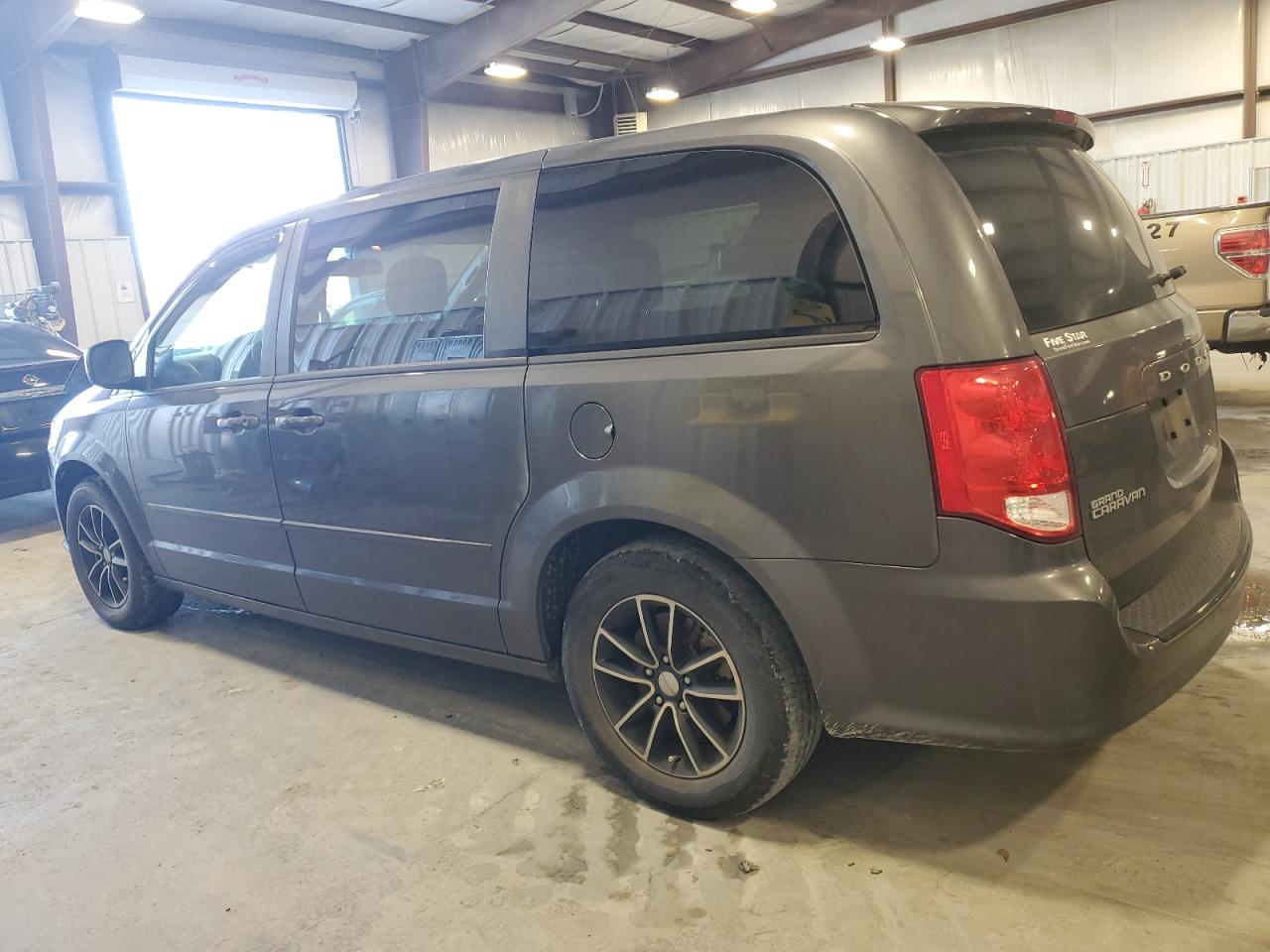 2C4RDGBG5HR549158 2017 Dodge Grand Caravan Se