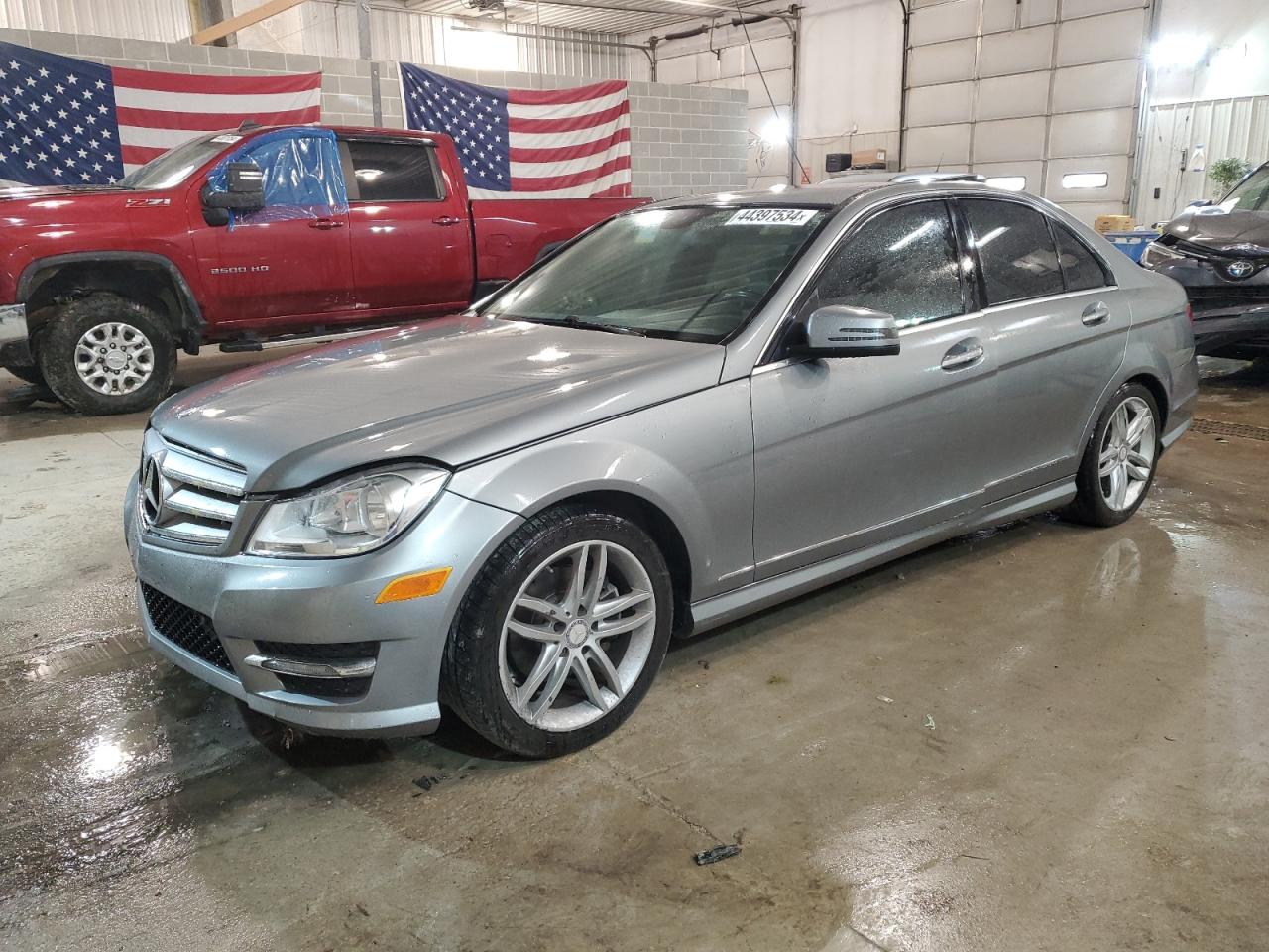 MERCEDES-BENZ C-CLASS 250