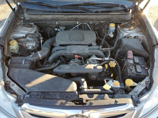 2012 Subaru Outback - Image 11