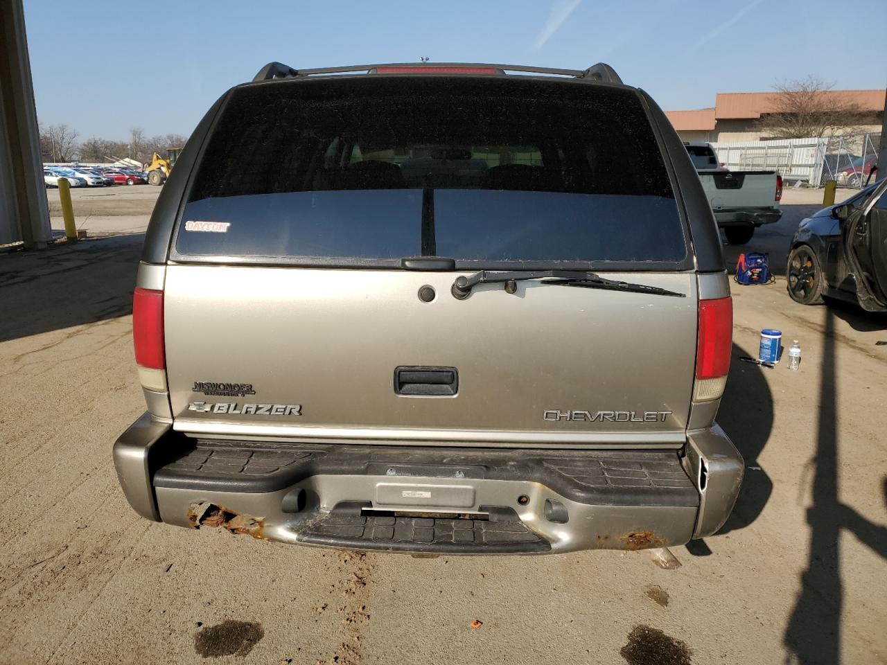 1GNDT13W512139424 2001 Chevrolet Blazer