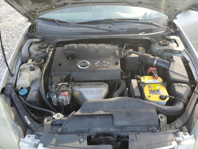 2004 Nissan Altima - Image 11