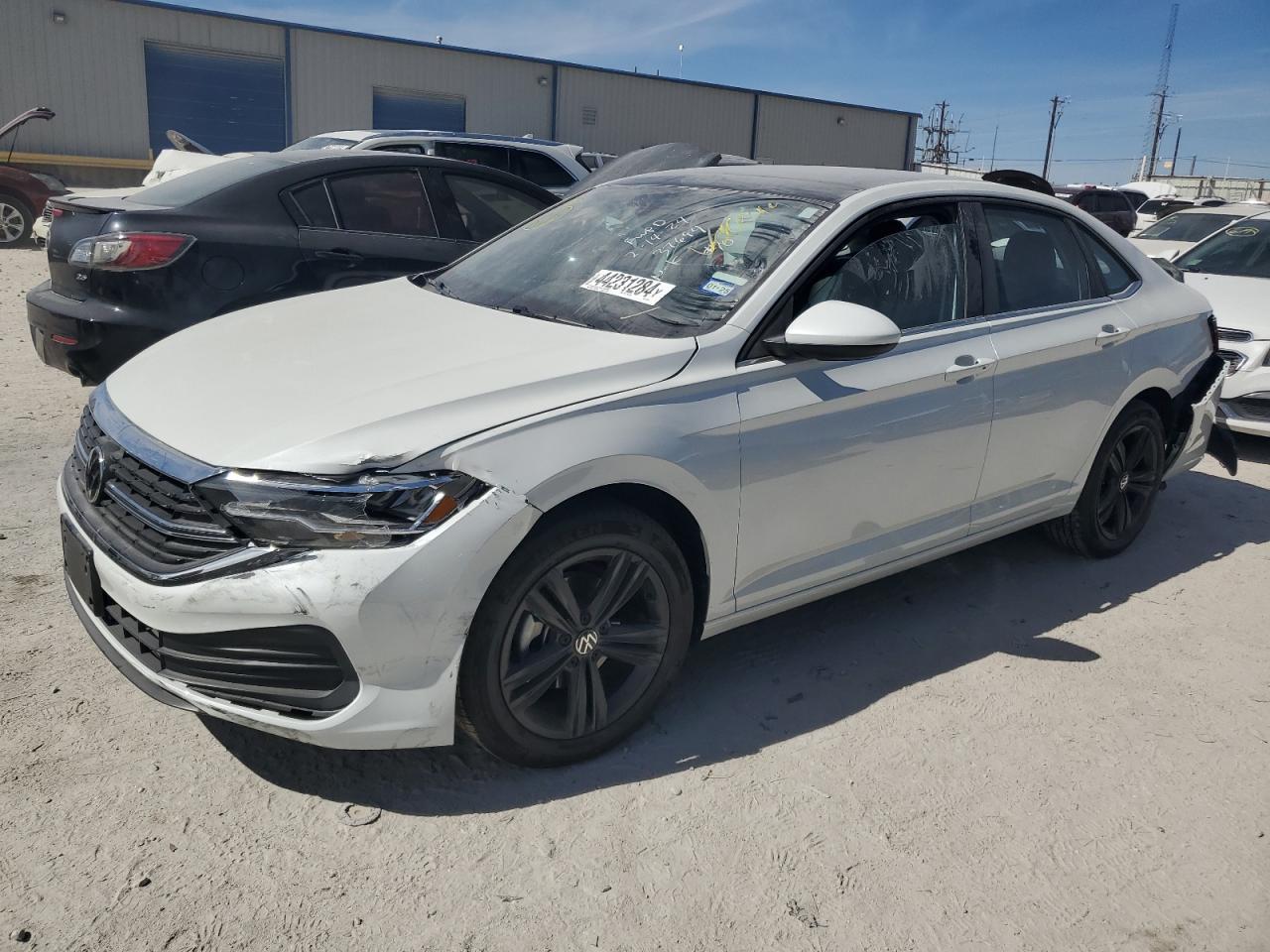  Salvage Volkswagen Jetta