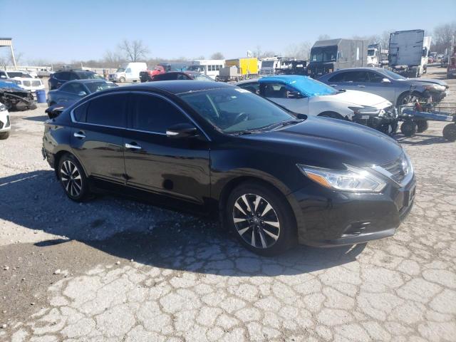 2016 Nissan Altima - Image 4