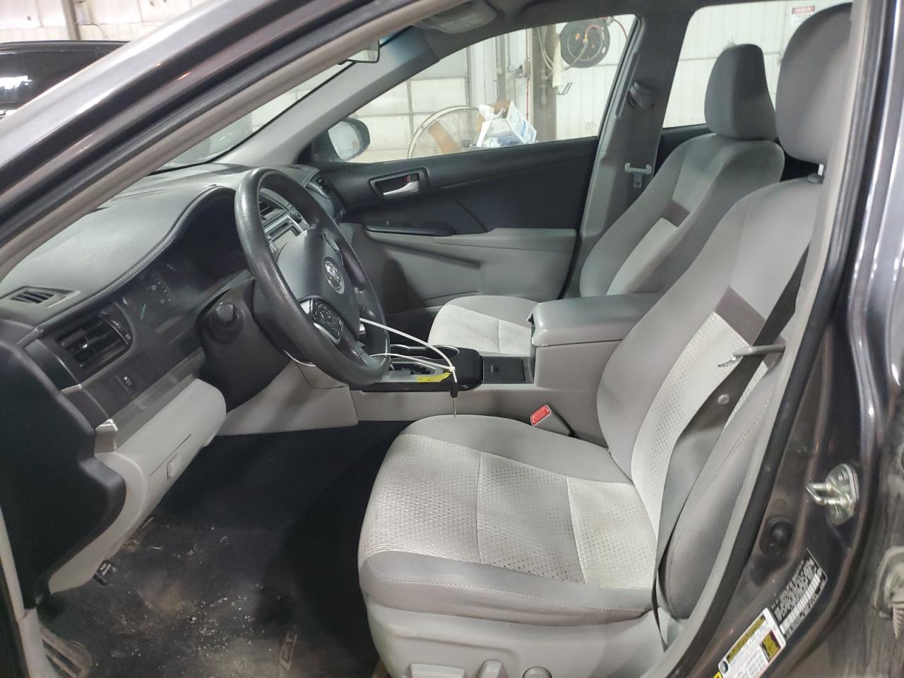 4T1BF1FK1DU300033 2013 Toyota Camry L