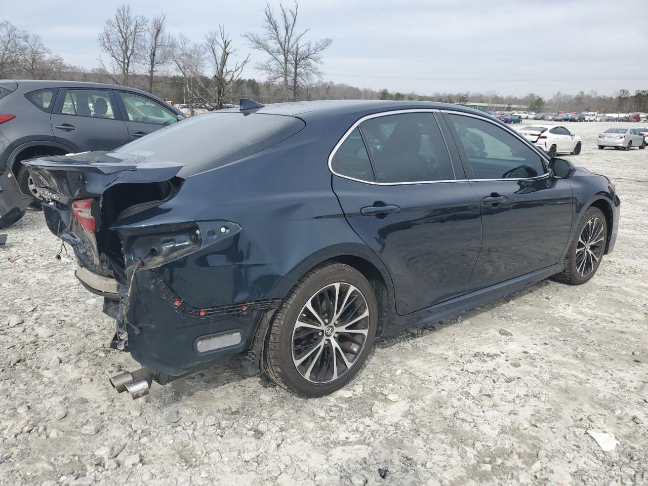 2019 TOYOTA CAMRY L 2.5L  4(VIN: 4T1B11HK5KU712643