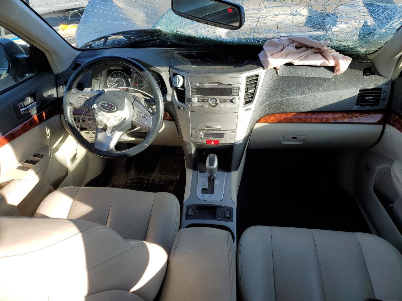 4S4BRCJC9A3352689 2010 Subaru Outback 2.5I Limited