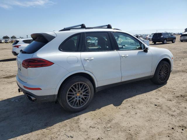 VIN WP1AA2A23HKA85721 2017 Porsche Cayenne no.3