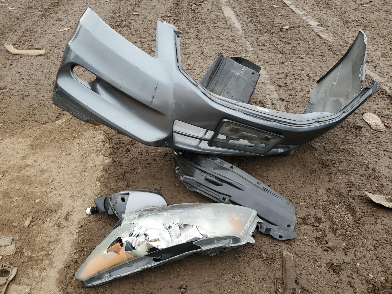 1HGCP3F8XBA010749 2011 Honda Accord Exl