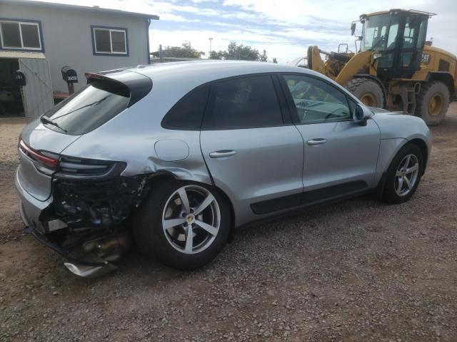 VIN WP1AA2A52KLB04481 2019 Porsche Macan no.3