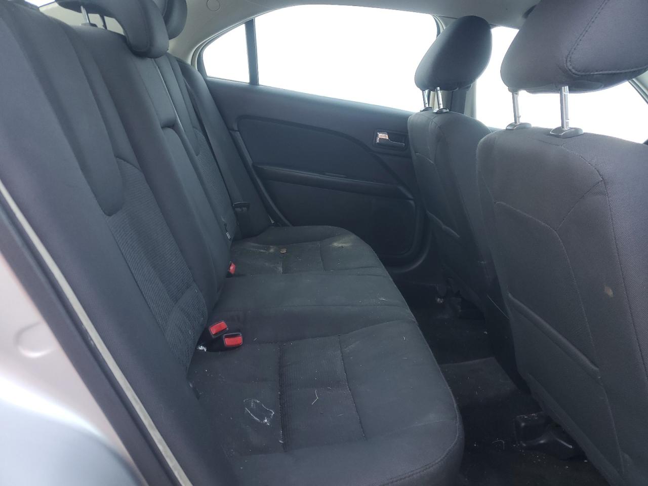 3FAHP0HG3BR336573 2011 Ford Fusion Se