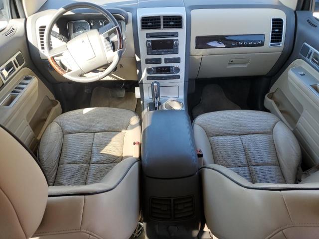 2010 Lincoln MKX - Image 8