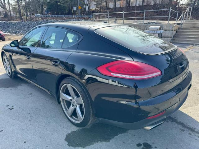 Седани PORSCHE PANAMERA 2015 Чорний