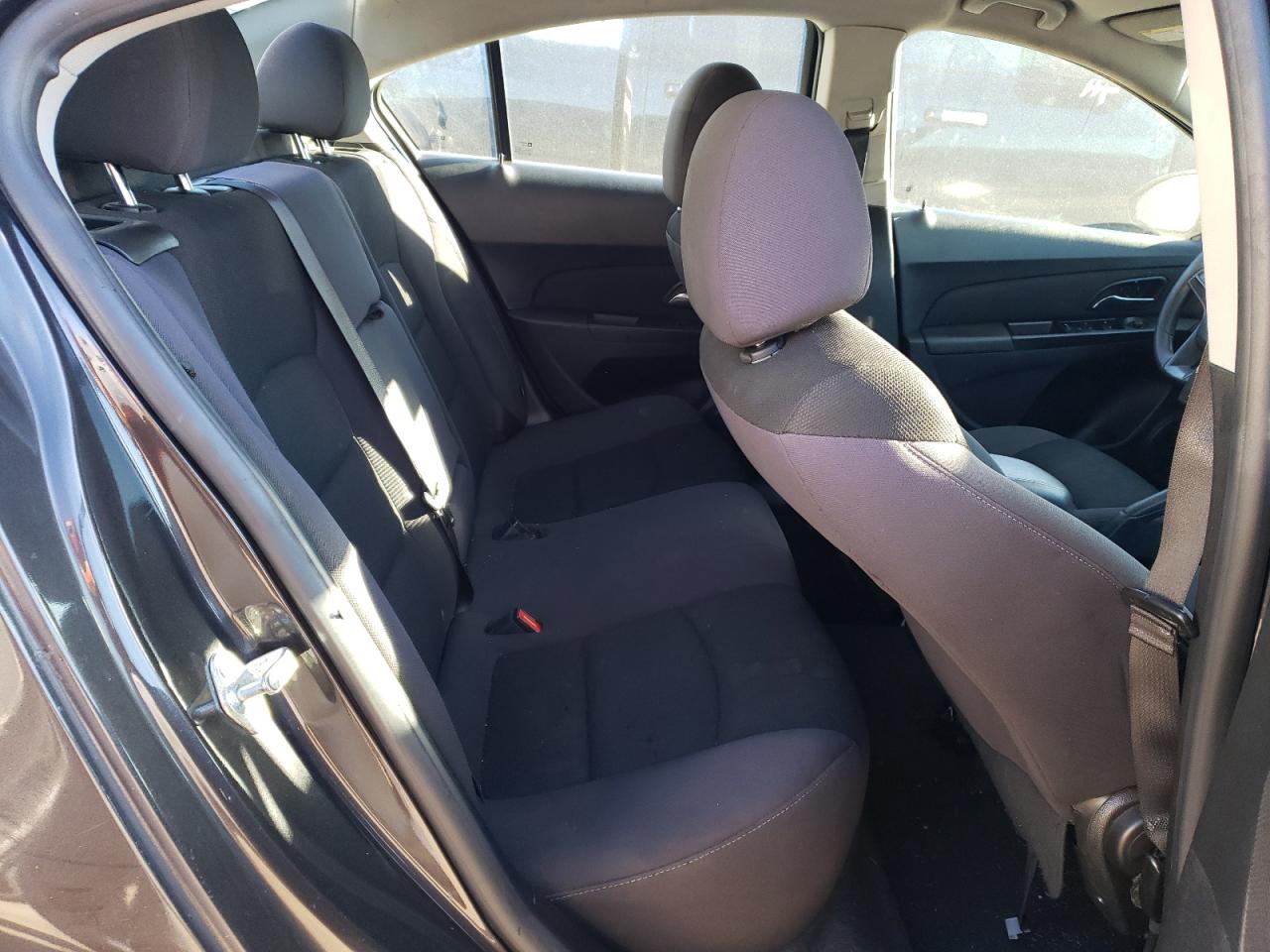 1G1PC5SBXF7105977 2015 Chevrolet Cruze Lt