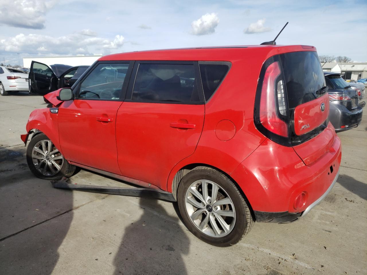 KNDJP3A59H7466444 2017 Kia Soul +