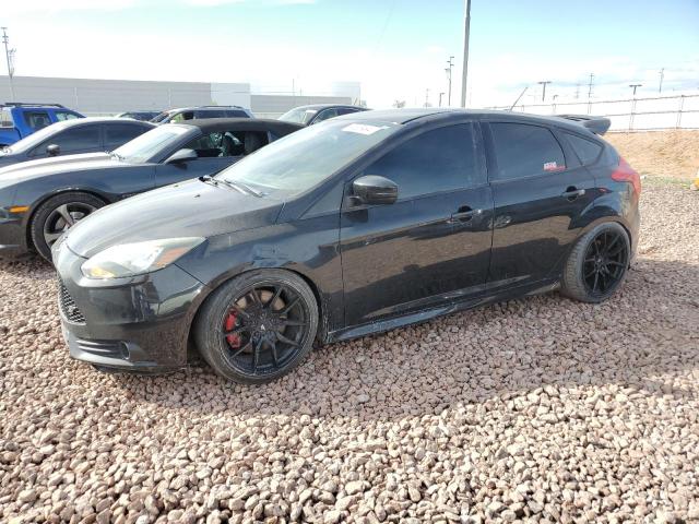 Lot #2453135968 2014 FORD FOCUS ST salvage car