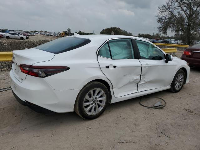 2022 TOYOTA CAMRY LE - 4T1C11AK2NU056601