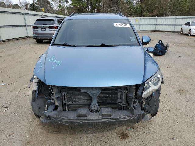 2017 VOLKSWAGEN TIGUAN S WVGAV7AX8HK037044
