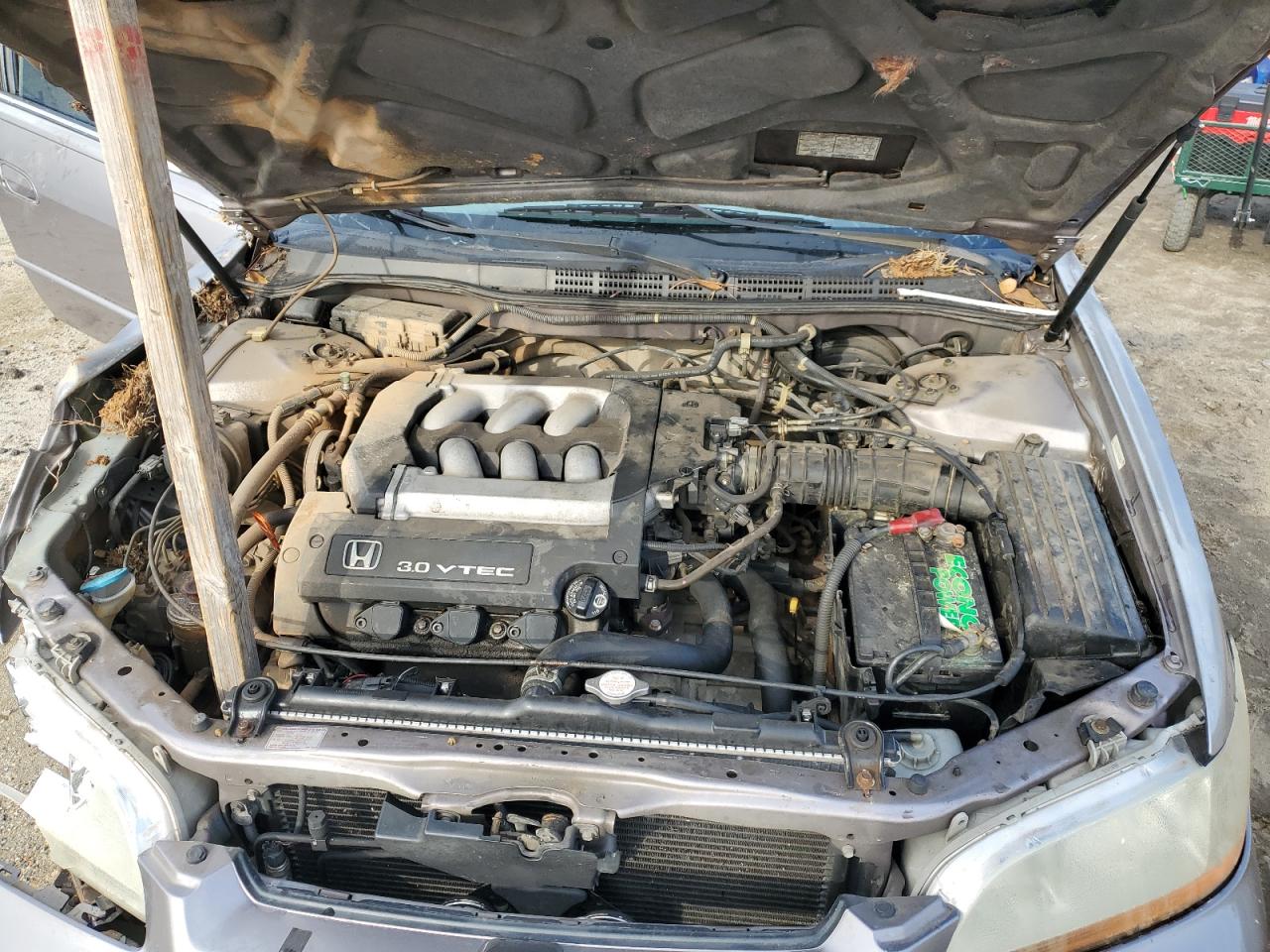 1HGCG1652YA022834 2000 Honda Accord Ex