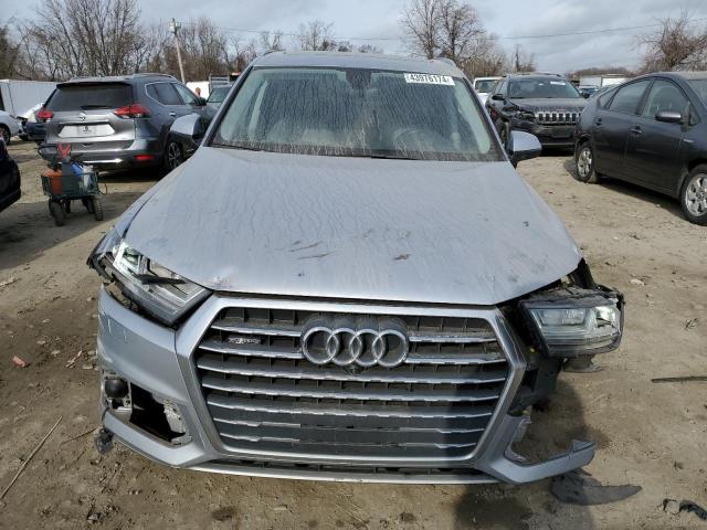 VIN WA1LHAF79KD020477 2019 Audi Q7, Premium Plus no.5