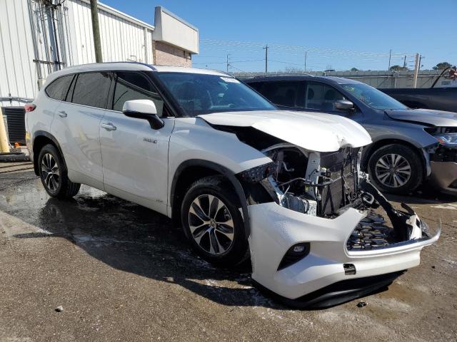 VIN 5TDGBRCH3MS515012 2021 Toyota Highlander, Hybri... no.4