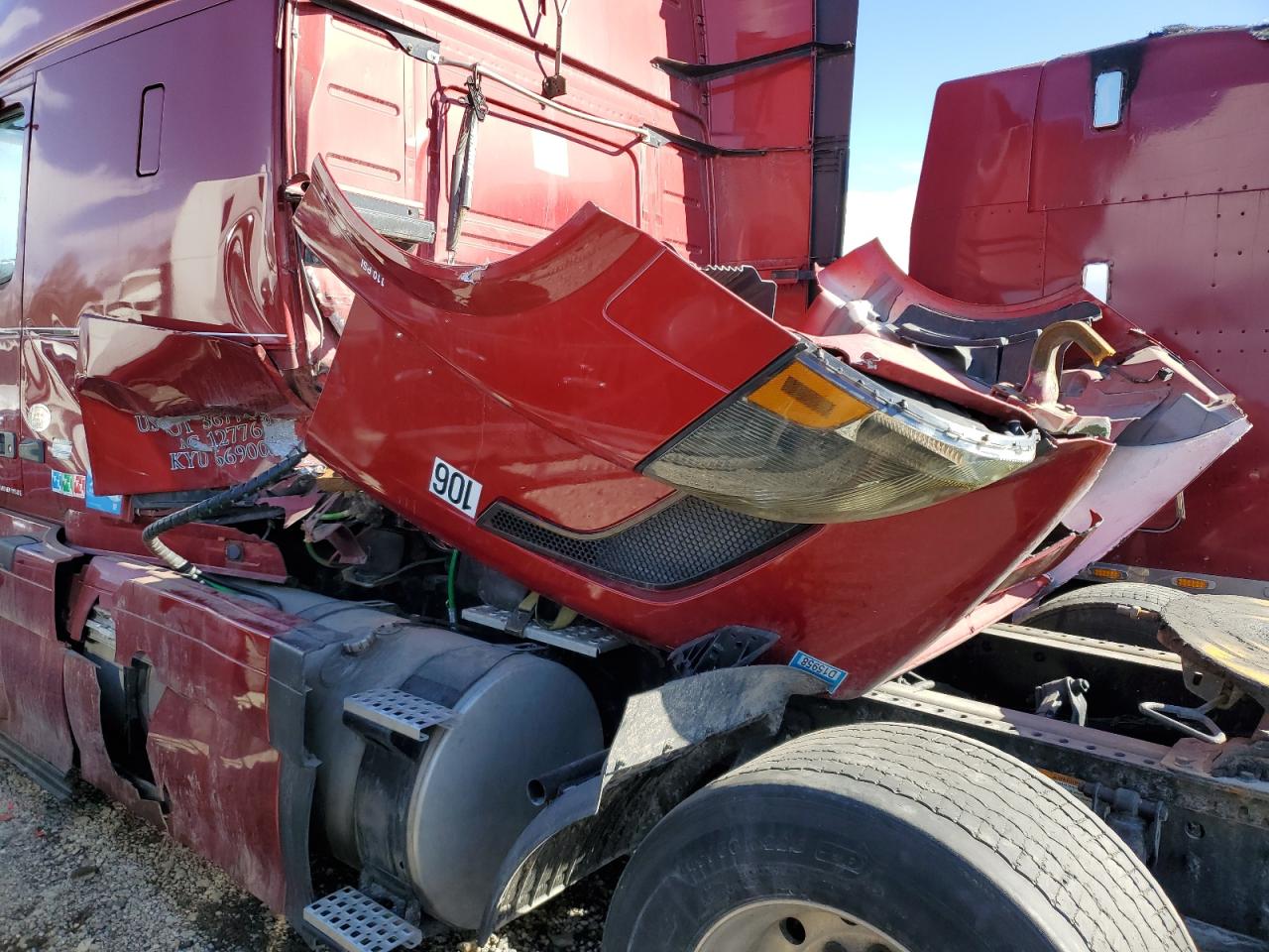 4V4NC9EH2HN981905 2017 Volvo Vn Vnl