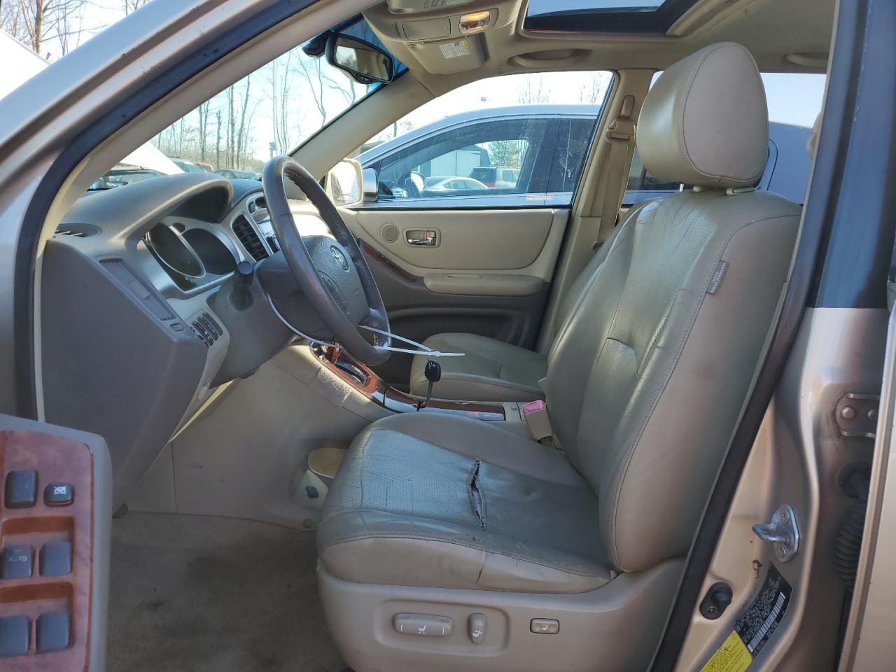 JTEEP21A650132851 2005 Toyota Highlander Limited