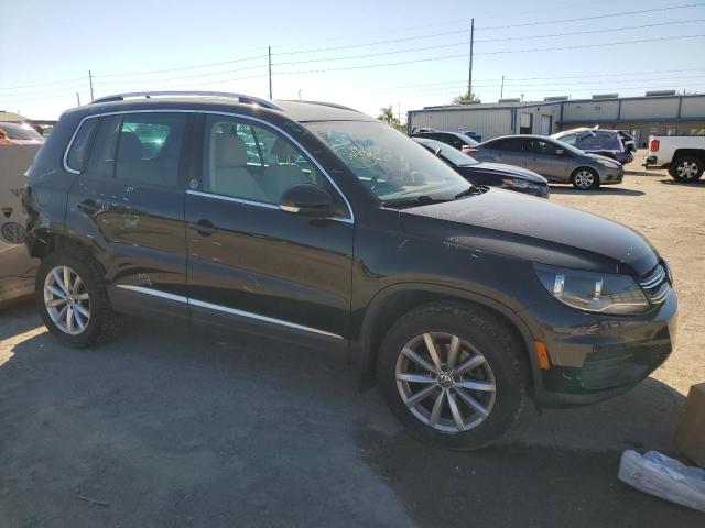 2017 VOLKSWAGEN TIGUAN WOL - WVGSV7AX1HK030103