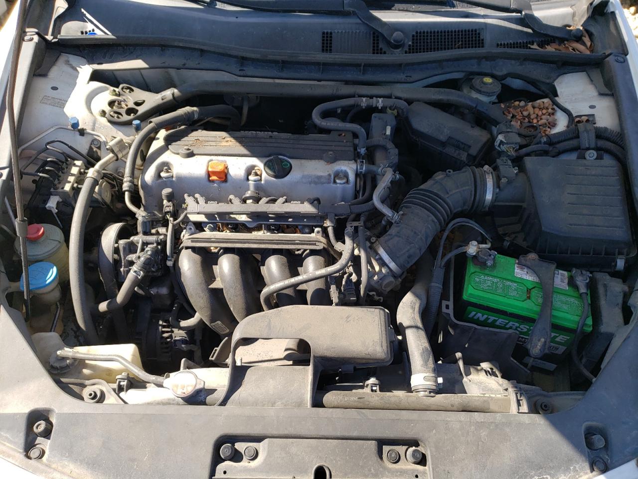 1HGCS1B32AA011812 2010 Honda Accord Lx