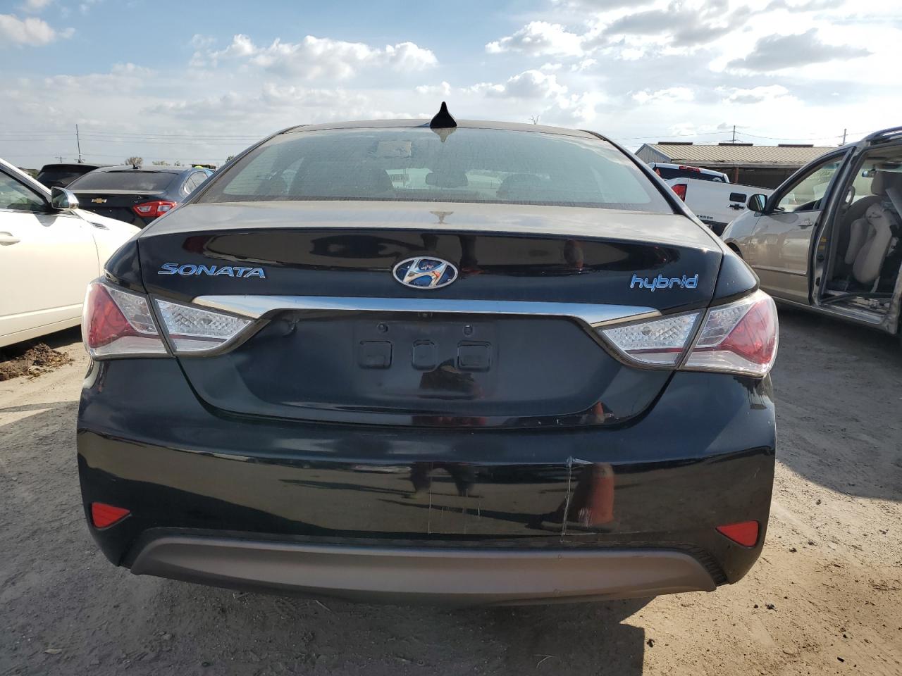 KMHEC4A4XEA114655 2014 Hyundai Sonata Hybrid