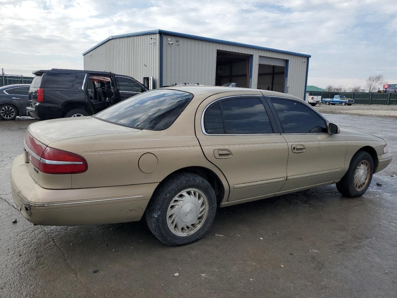 1LNLM97V6TY725028 1996 Lincoln Continental Base