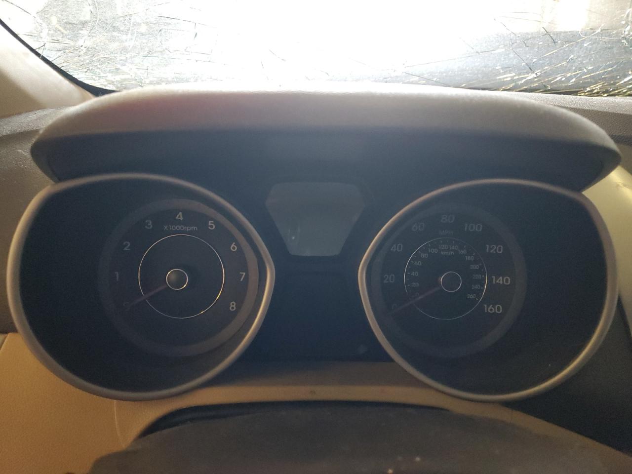 KMHDH4AE8DU501692 2013 Hyundai Elantra Gls