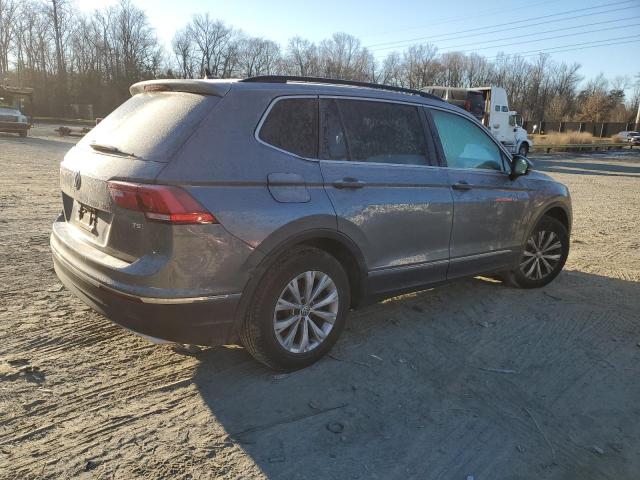 2018 VOLKSWAGEN TIGUAN SE 3VV3B7AX4JM152231