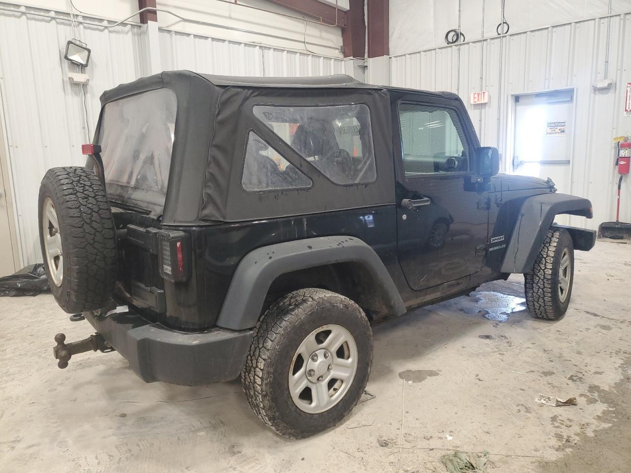 2014 Jeep Wrangler Sport vin: 1C4AJWAG8EL155840