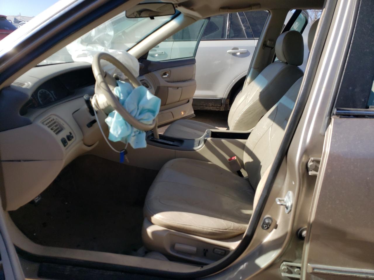 4t1bf28bx1u137915 4T1BF28BX1U137915 2001 Toyota Avalon Xl