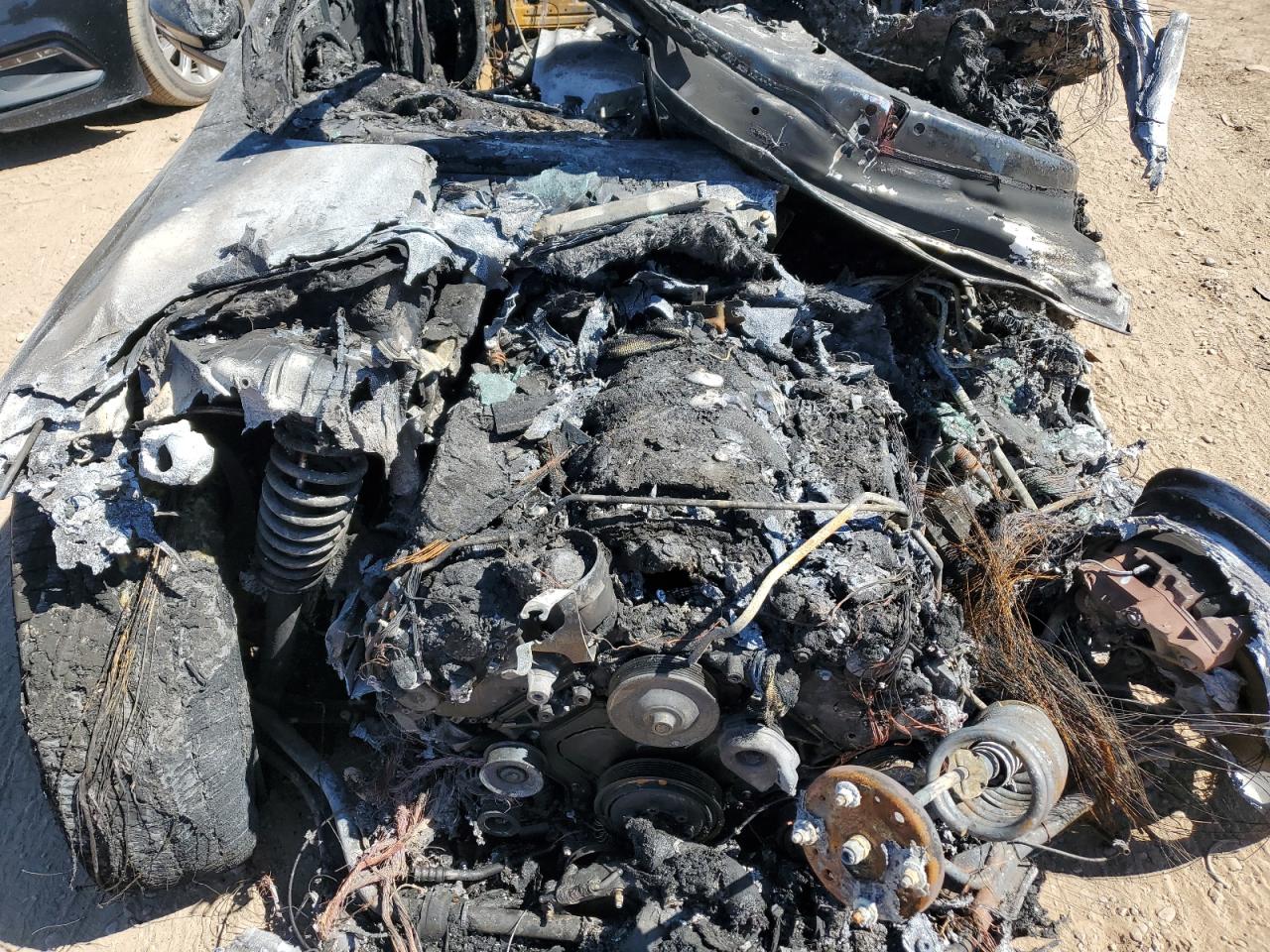 SAJWA1CB0CLV38521 2012 Jaguar Xj