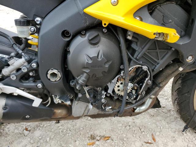 2016 YAMAHA YZFR6 C JYARJ16Y1GA010219