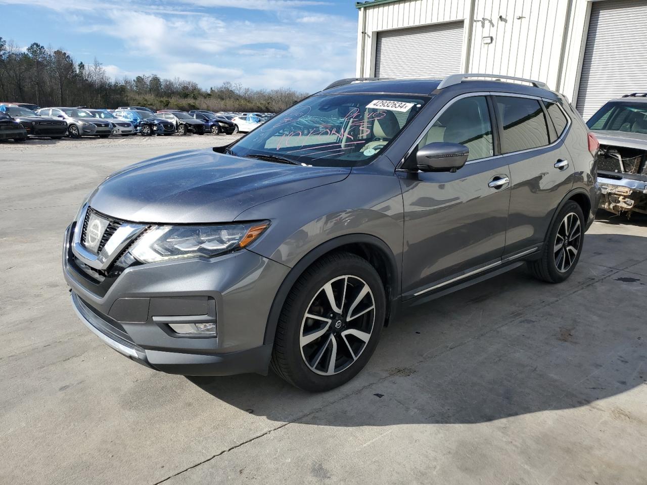 2017 Nissan Rogue S vin: 5N1AT2MT1HC753828