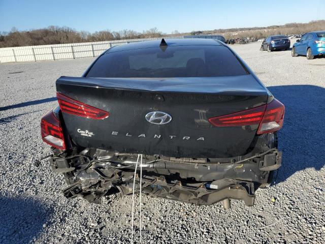 2019 HYUNDAI ELANTRA SE - 5NPD84LF1KH449193