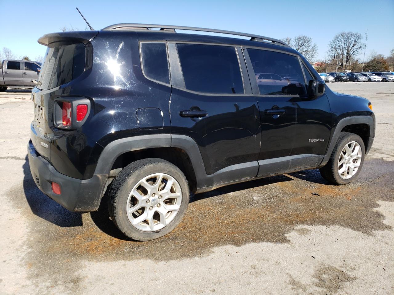 2017 Jeep Renegade Latitude vin: ZACCJBBB7HPE60864