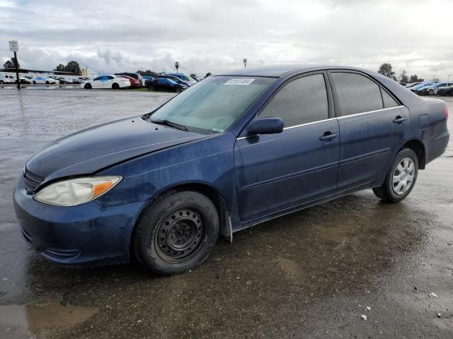 2004 Toyota Camry LE