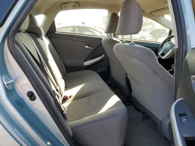 2015 Toyota Prius - Image 10