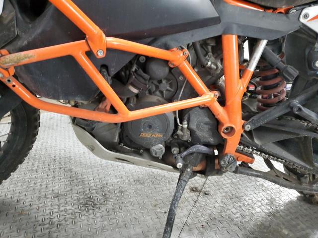 2018 KTM 1290 SUPER - VBKV59405JM990366