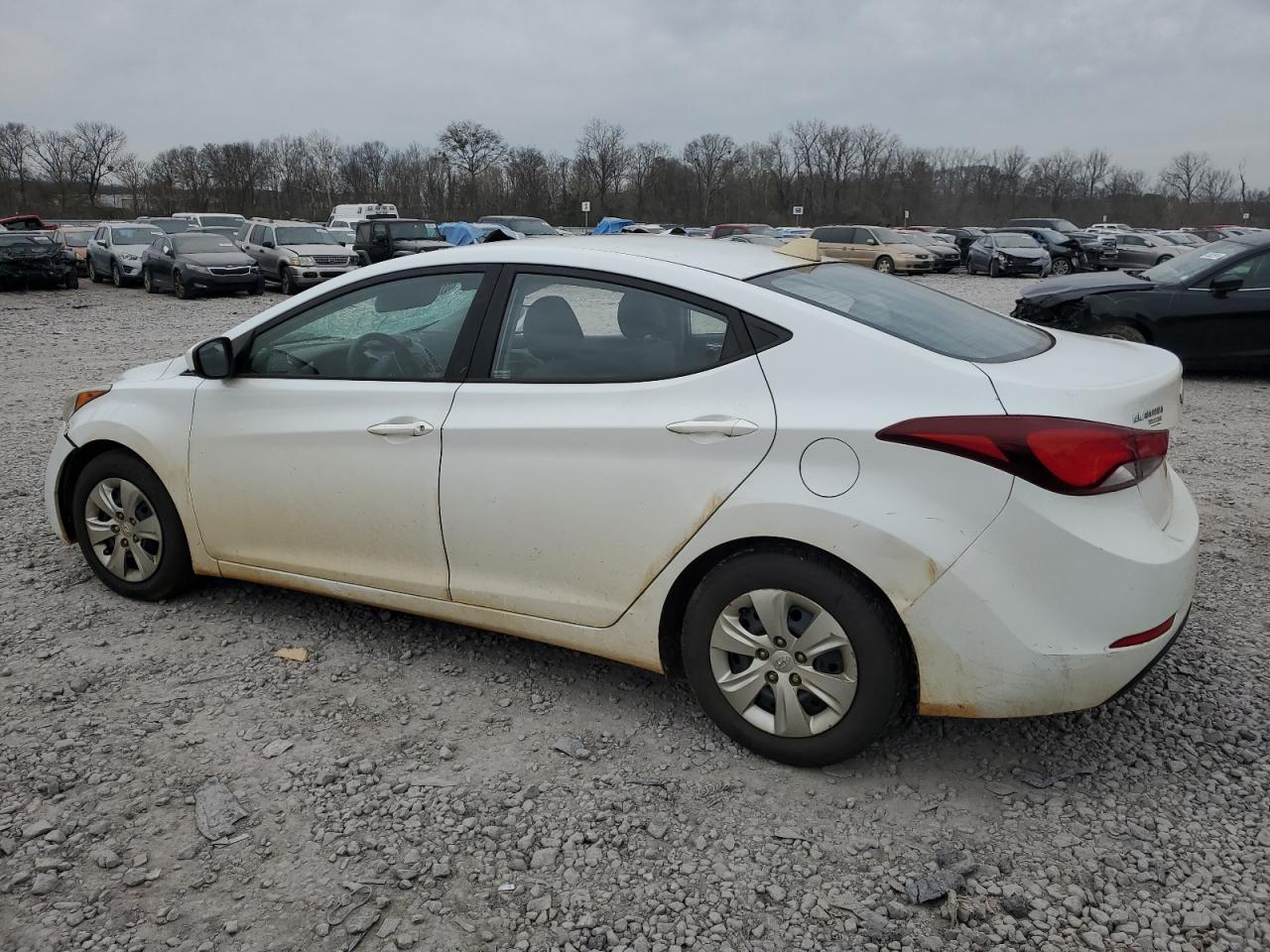 2016 Hyundai Elantra Se vin: 5NPDH4AE2GH666351