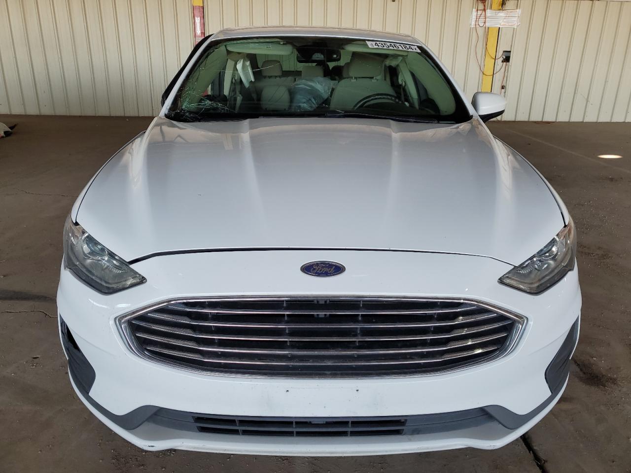 3FA6P0LU0KR176737 2019 Ford Fusion Se