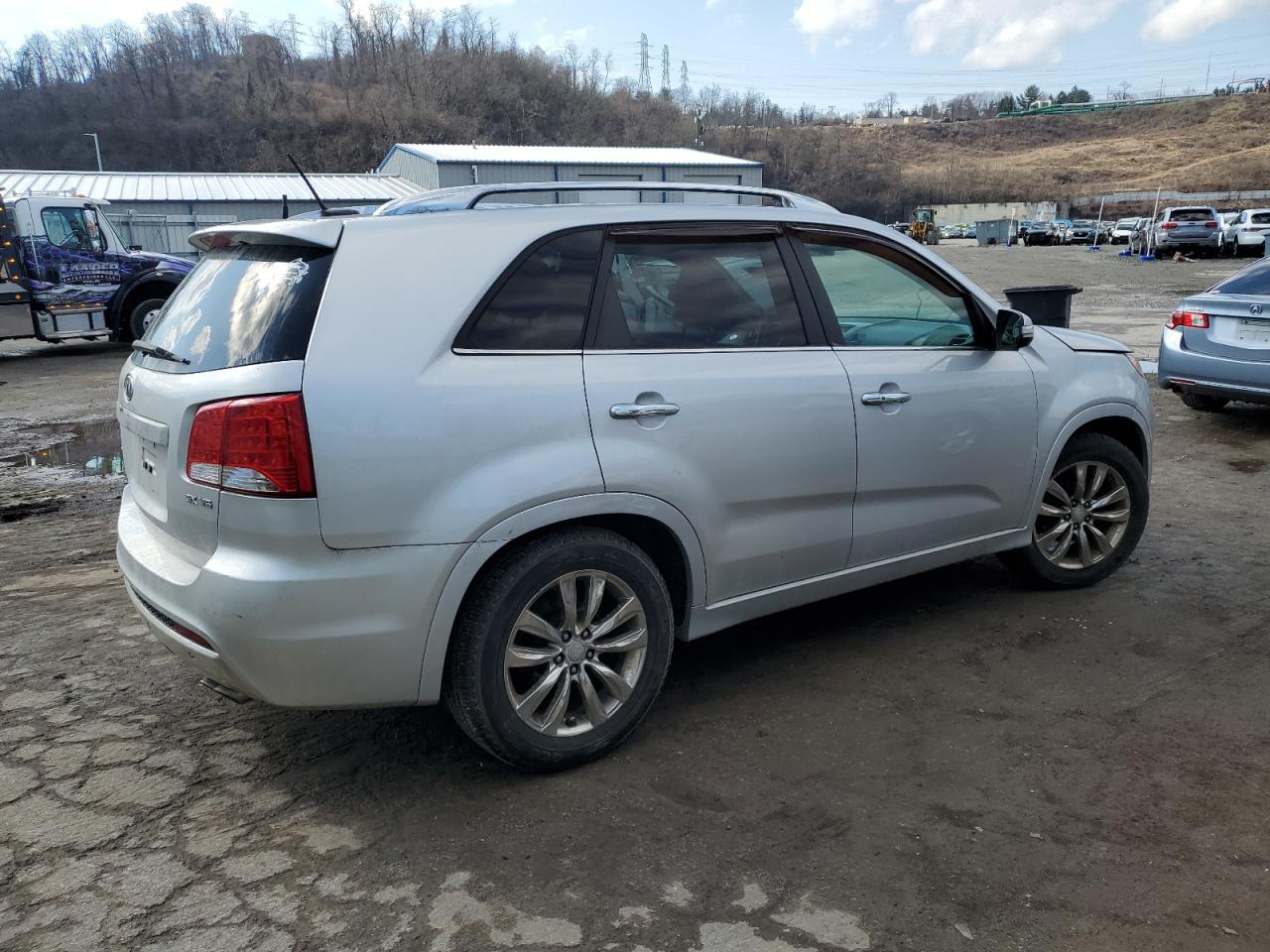 5XYKWDA23BG100086 2011 Kia Sorento Sx