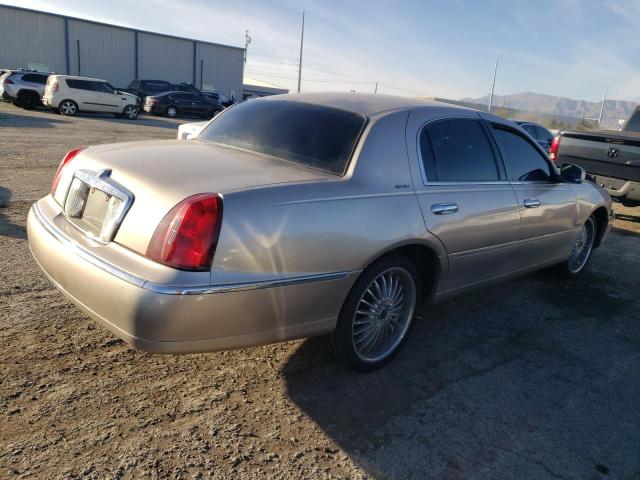 1LNHM82W2YY843858 2000 Lincoln Town Car Signature